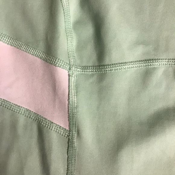 Nike Dri-Fit Pastel Green White Tennis Top, EUC, S - Picture 6 of 13